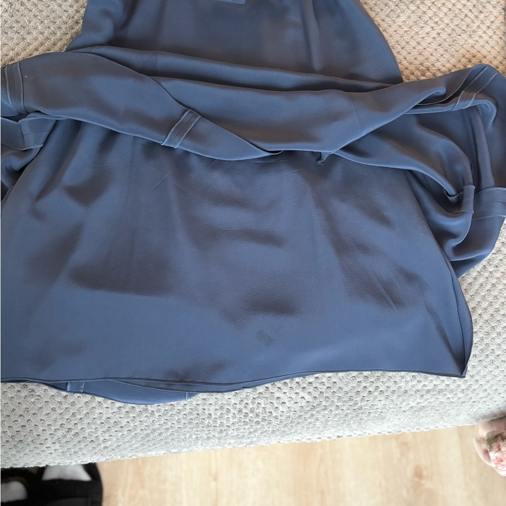 Carolina Herrera Classic Blue Belted Midi Dress - Picture 8 of 15